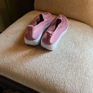 Women's Pink Slip-On Loafers
